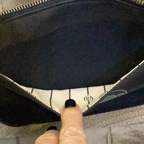 Brighton small crossbody, blue with heart design, 8” x 5” EUC - Picture 3 of 8